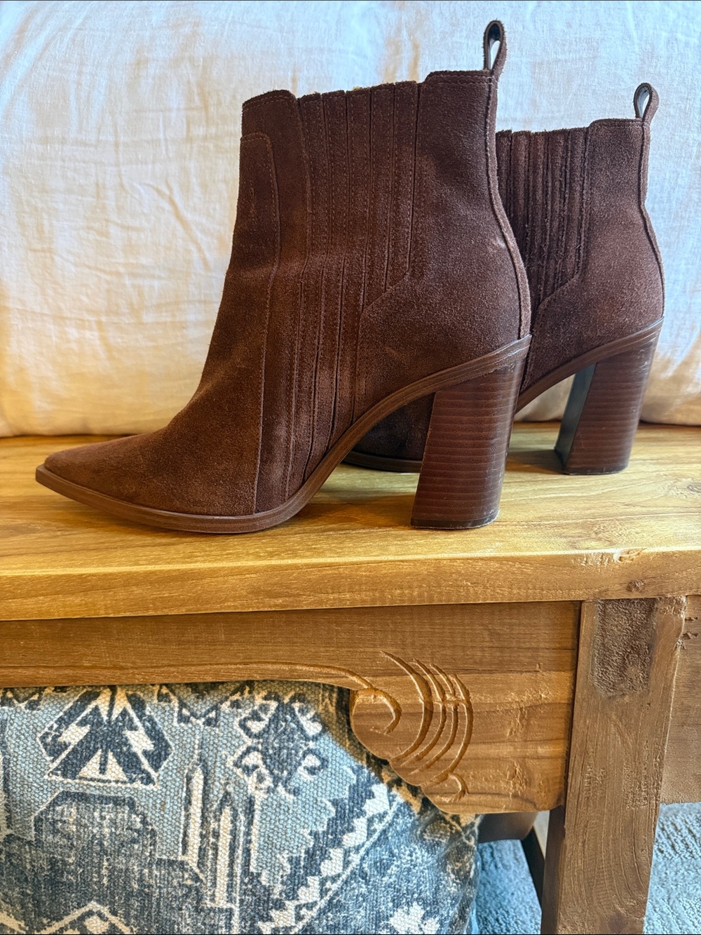 Vince Camuto Women's Brown Suede Block Heel Ankle Boots - 10